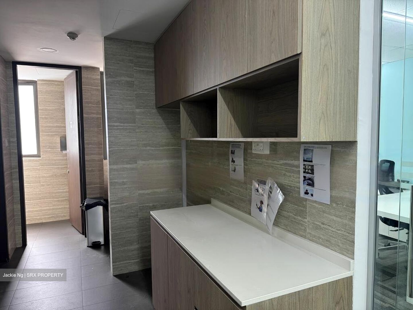 Efg Bank Building (D6), Office #451173921